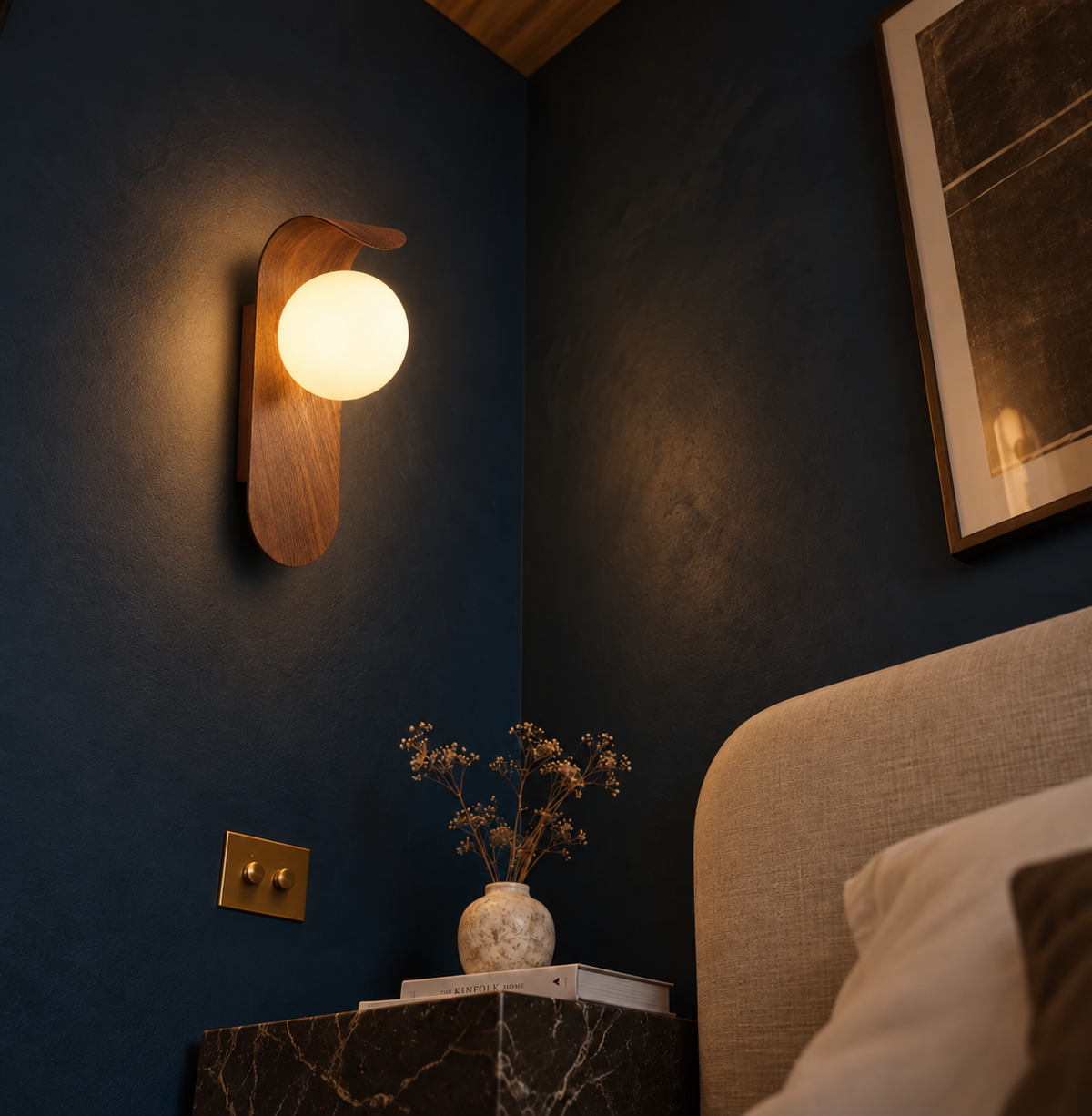 Applique Murale Globe Opale et Platine Effet Noyer